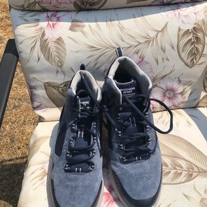Sketchers Men’s Tennis Shoes